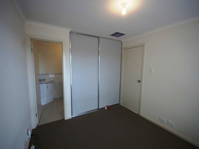 94 McKenzie Road, Elizabeth Downs SA 5113