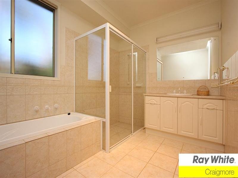 27 Edmonds Road, Angle Vale SA 5117