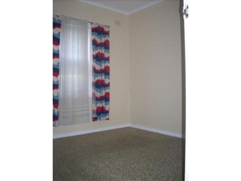 43 Midway Road, Elizabeth East SA 5112