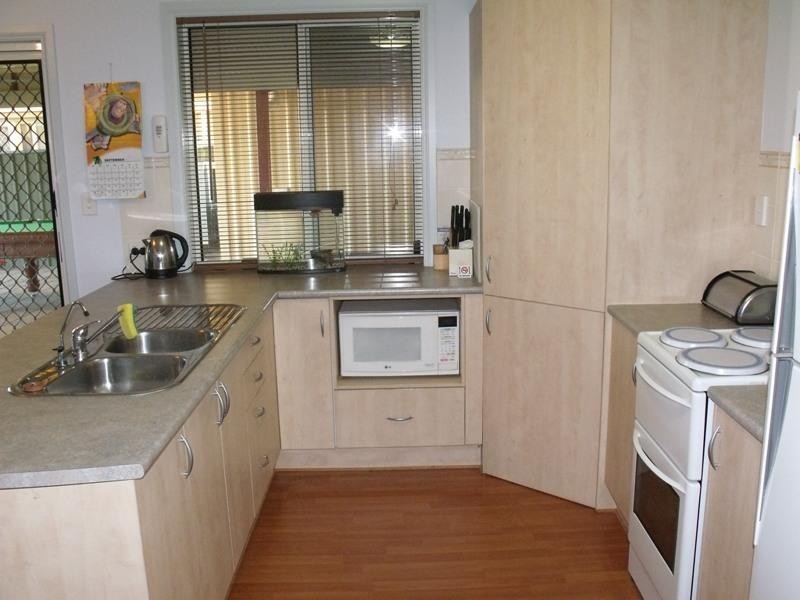 6 Dawn Close, Andrews Farm SA 5114