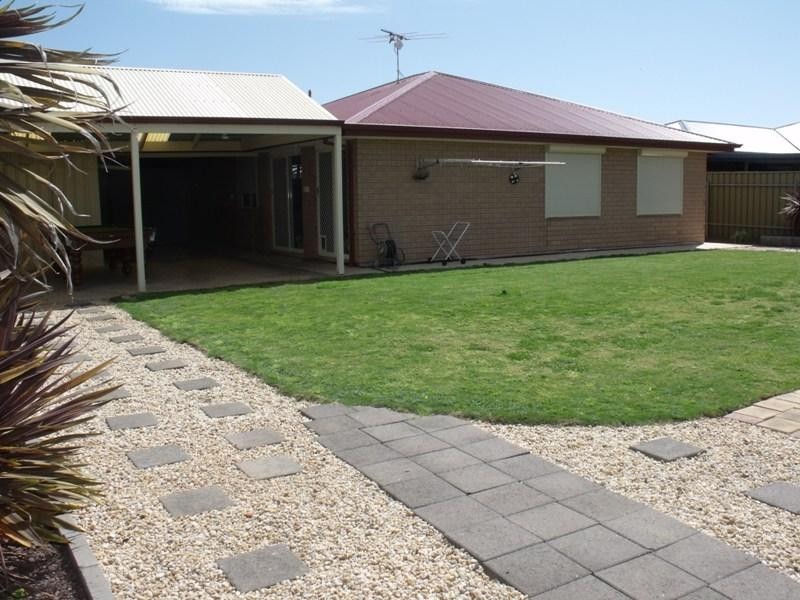 6 Dawn Close, Andrews Farm SA 5114