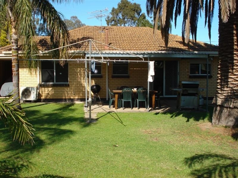 42 Marquisite Drive, Salisbury East SA 5109