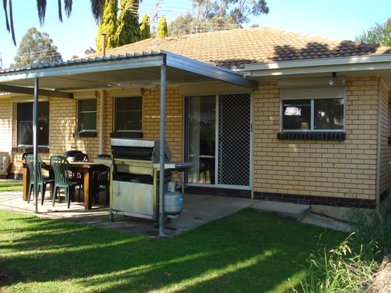 42 Marquisite Drive, Salisbury East SA 5109