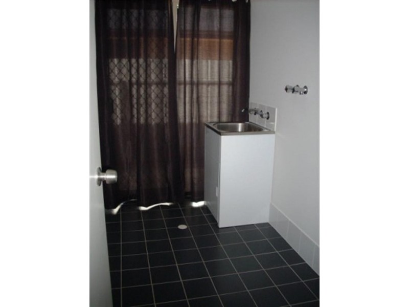 U 1/115b Peerless Road, Munno Para West SA 5115