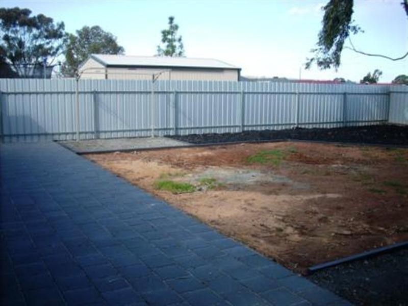 U 1/115b Peerless Road, Munno Para West SA 5115