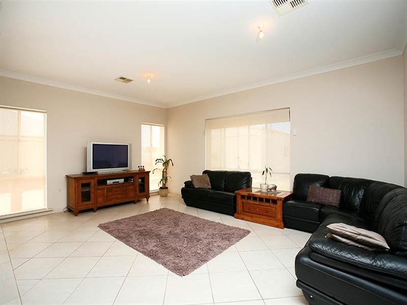 15 Briar Road, Angle Vale SA 5117