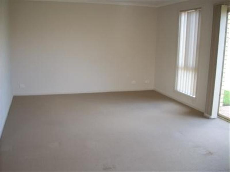43 Lakeside Drive, Andrews Farm SA 5114