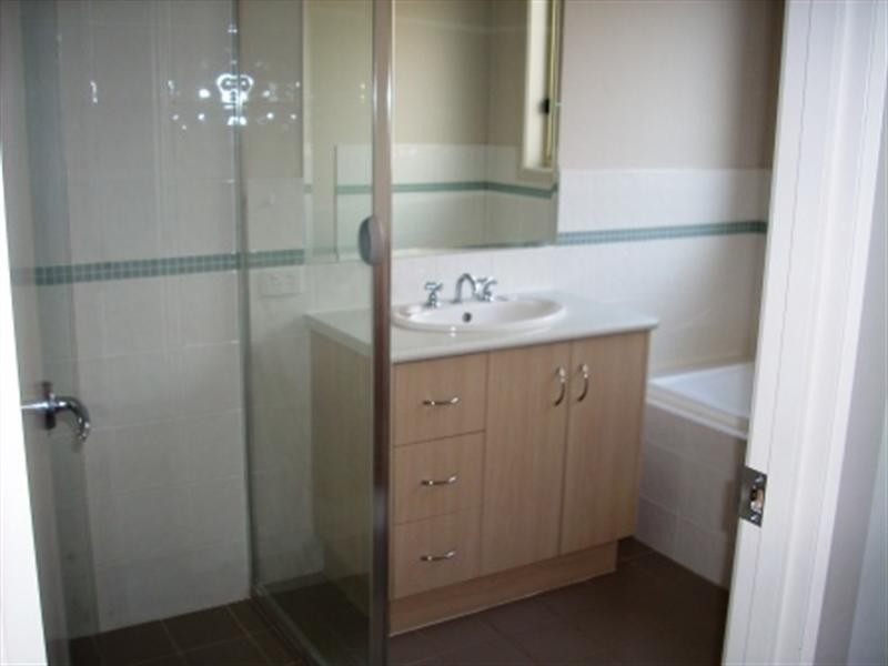 43 Lakeside Drive, Andrews Farm SA 5114