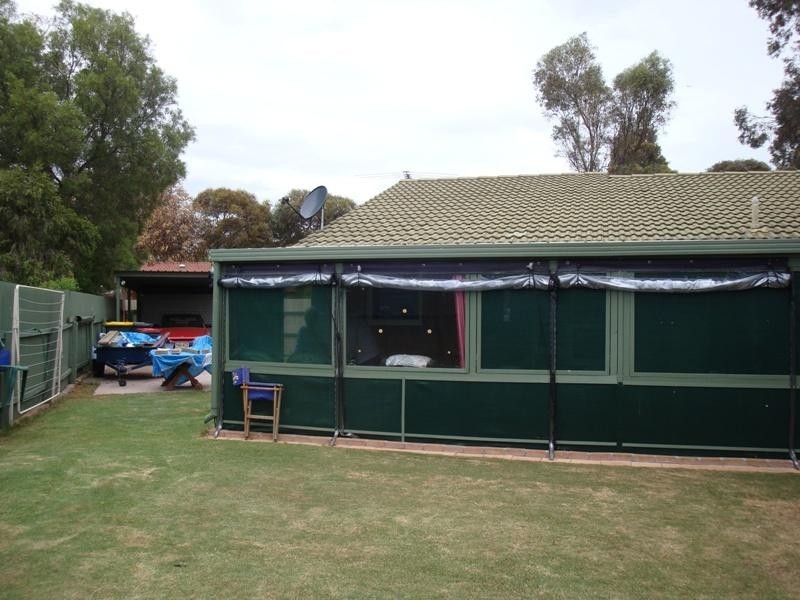 11 Edwards Court, Para Hills West SA 5096