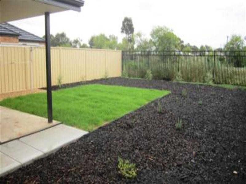 50 Tudor Crescent, Smithfield Plains SA 5114