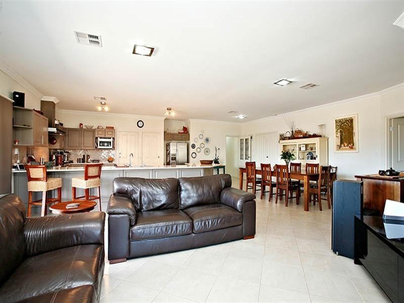 1 Olivetto Court, Angle Vale SA 5117