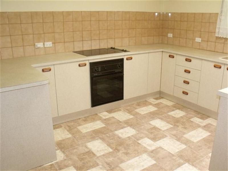 12 Haslam Crescent, Elizabeth Vale SA 5112