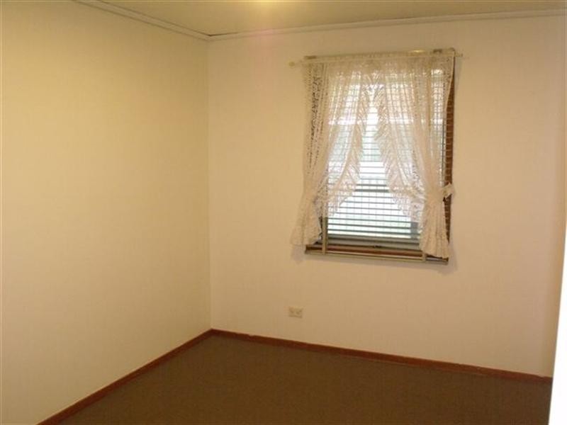 12 Haslam Crescent, Elizabeth Vale SA 5112