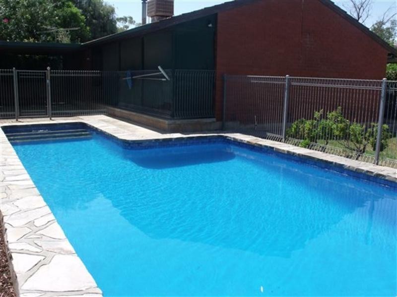 12 Haslam Crescent, Elizabeth Vale SA 5112