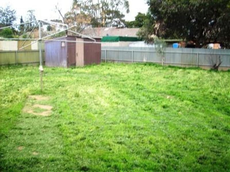 13 Barker Crescent, Smithfield Plains SA 5114