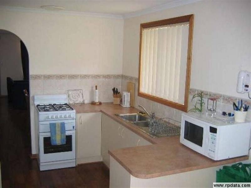 5 Alberta Drive, Burton SA 5110