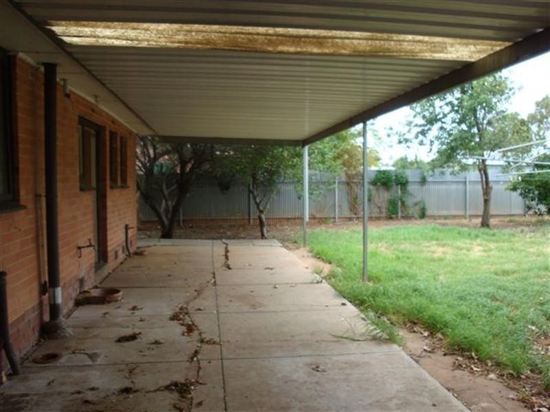 4 Kirk Street, Elizabeth Park SA 5113