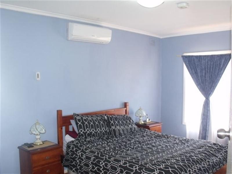 26 Lindsay Street, Elizabeth Downs SA 5113