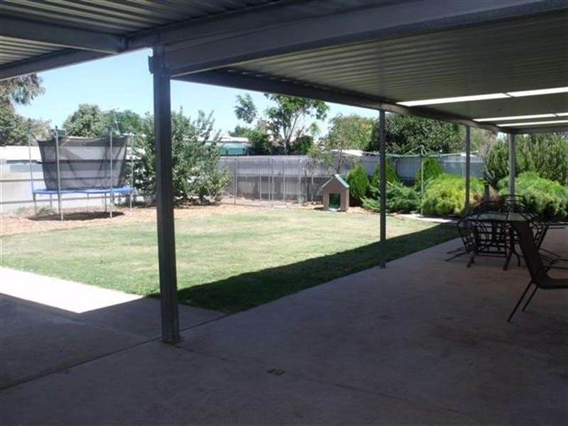 26 Lindsay Street, Elizabeth Downs SA 5113