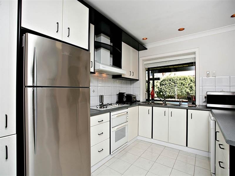 6 Roberts Crescent, Hope Valley SA 5090