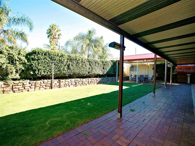 6 Roberts Crescent, Hope Valley SA 5090