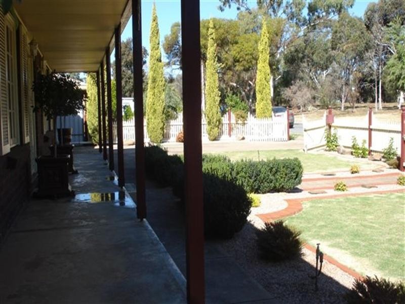 6 Cooradilla Drive, Salisbury Park SA 5109