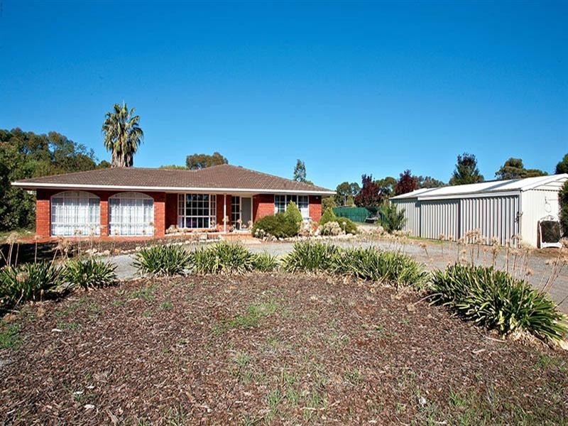 8 Lionel Road, Lewiston SA 5501