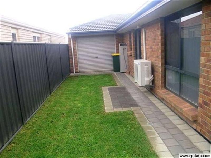 7 Almond Circuit, Munno Para West SA 5115