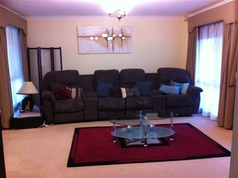 1 Hillier Court, Andrews Farm SA 5114