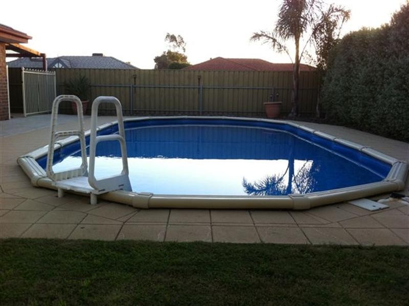 1 Hillier Court, Andrews Farm SA 5114