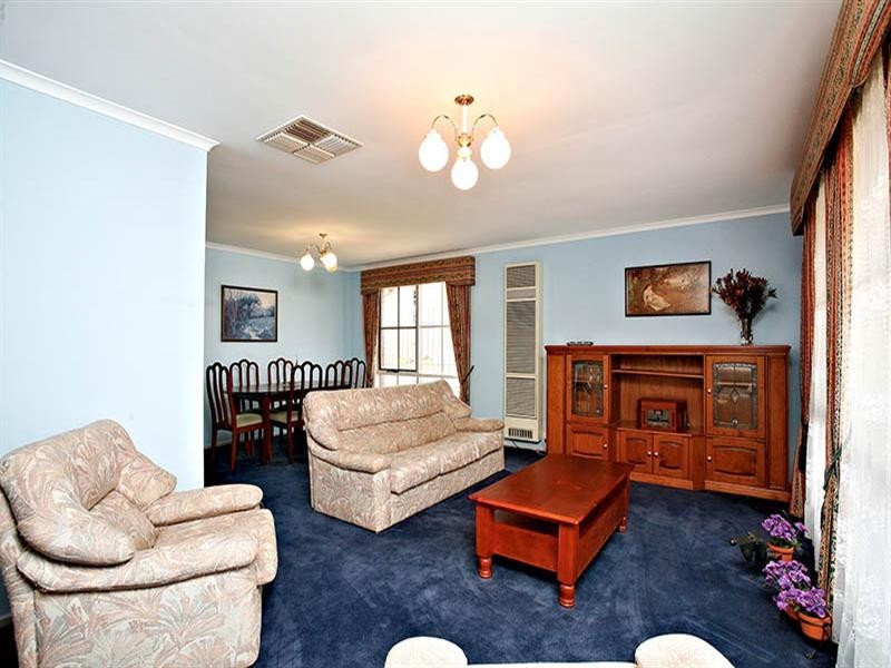 13 Argyle Walk, Hillbank SA 5112