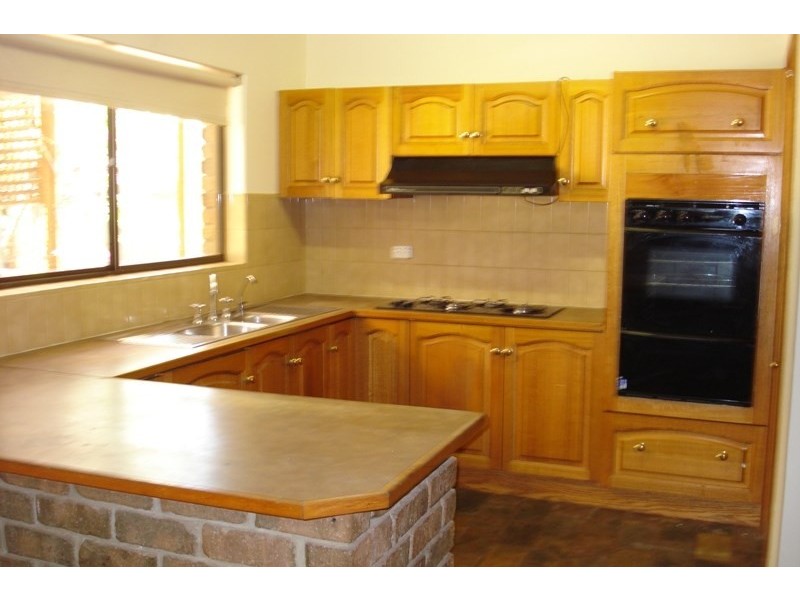 15 Upton Street, Elizabeth Vale SA 5112