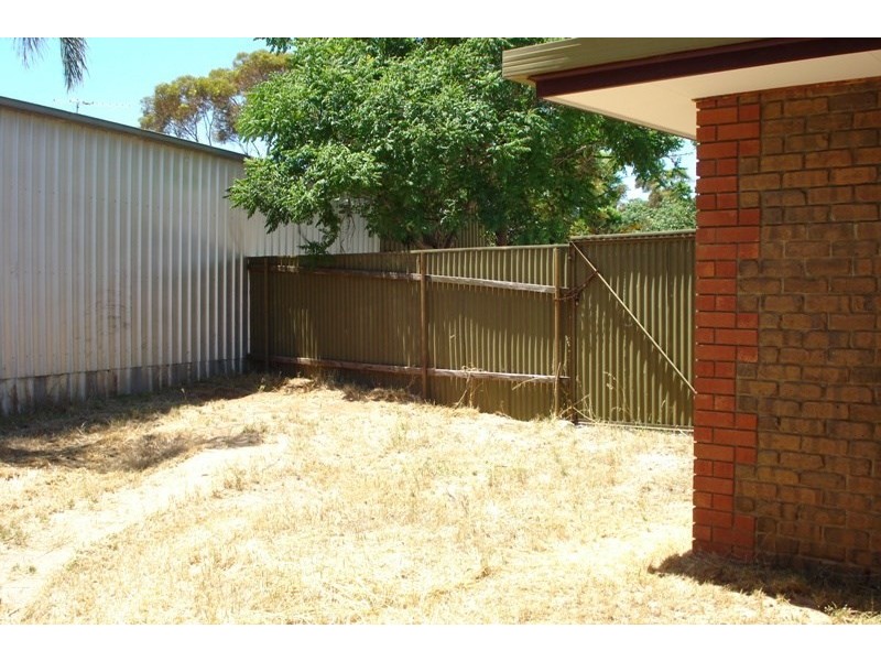 15 Upton Street, Elizabeth Vale SA 5112