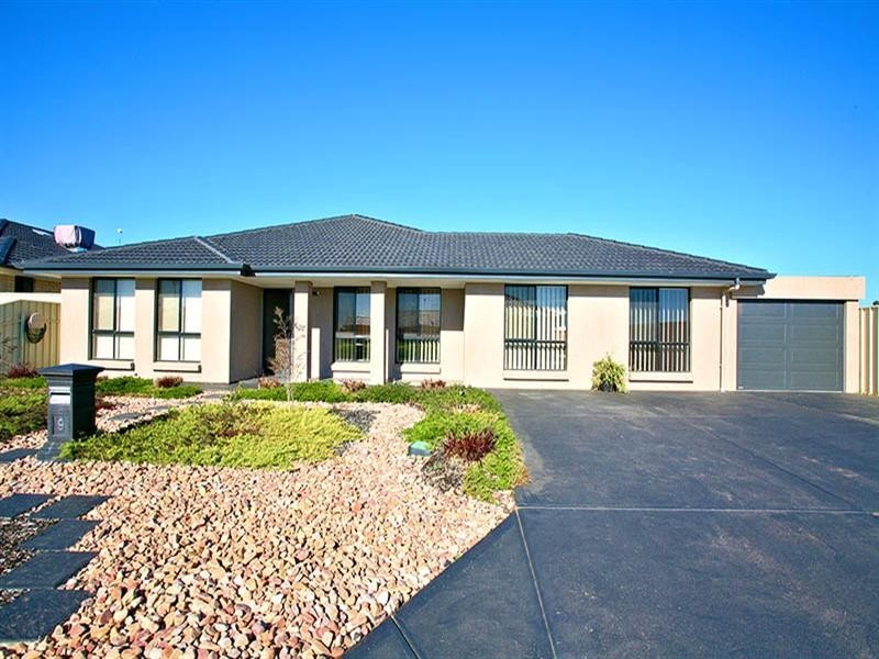 9 Barossa Drive, Munno Para West SA 5115