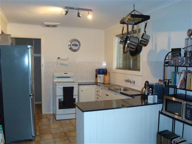 6 Mildara Avenue, Paralowie SA 5108