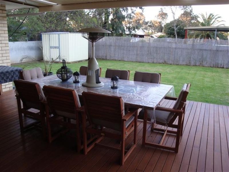 6 Mildara Avenue, Paralowie SA 5108