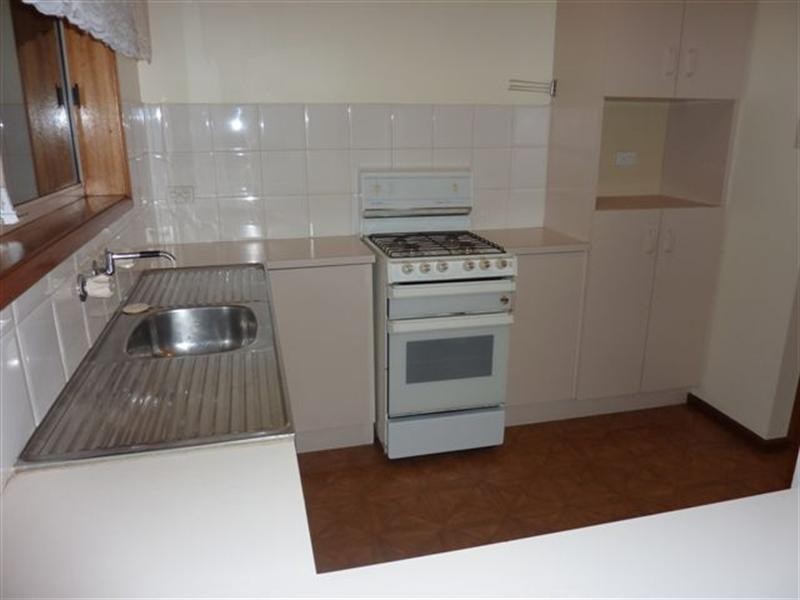 4 Oxford Terrace, Blakeview SA 5114