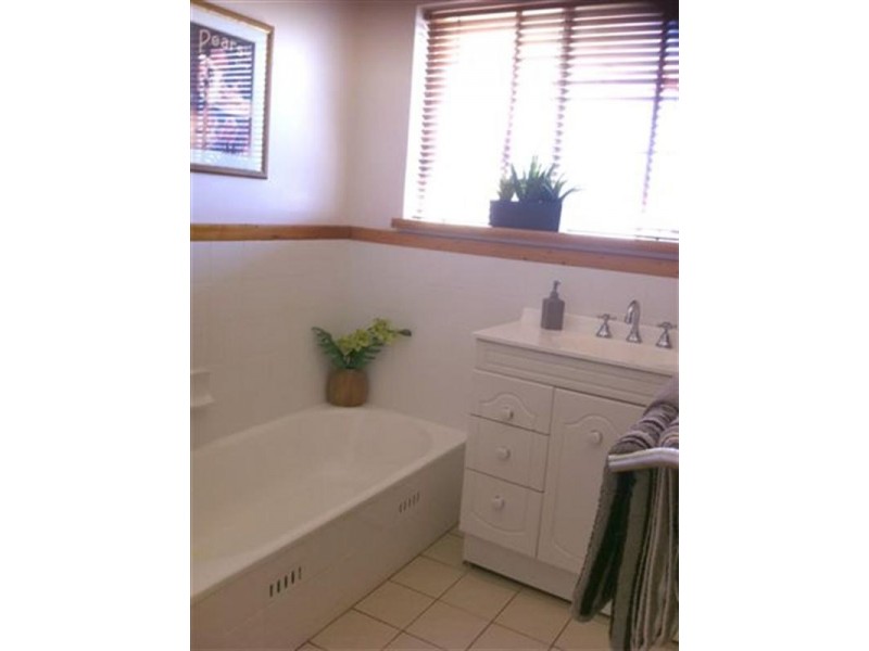 28 Norwich Road, Salisbury East SA 5109