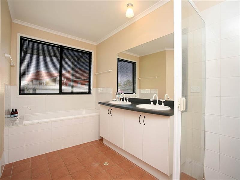 9 Harradine Court, Angle Vale SA 5117