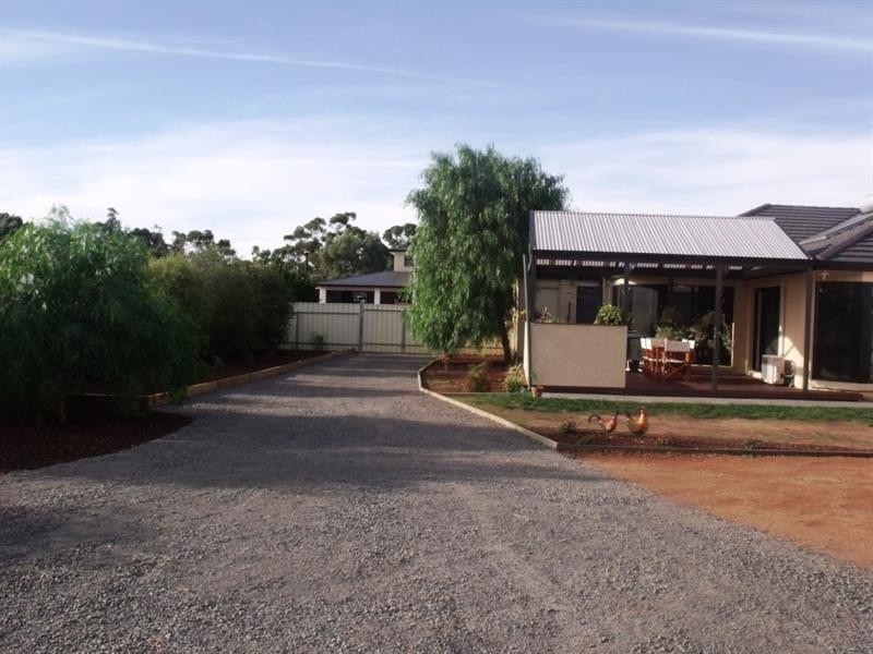 9 Harradine Court, Angle Vale SA 5117