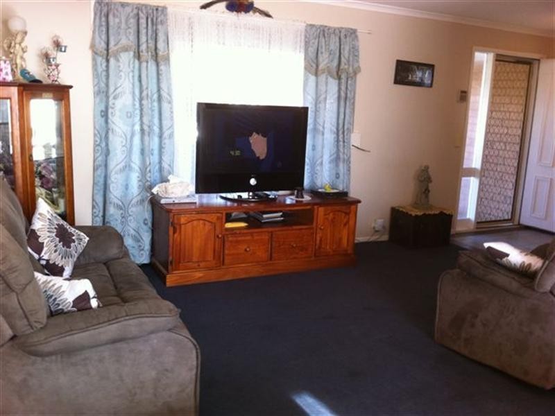 12 Riddoch Drive, Andrews Farm SA 5114