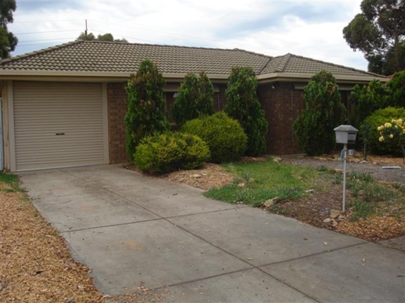 16 Swallow Crescent, Parafield Gardens SA 5107