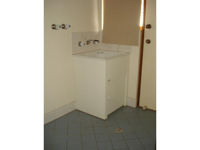 16 Swallow Crescent, Parafield Gardens SA 5107