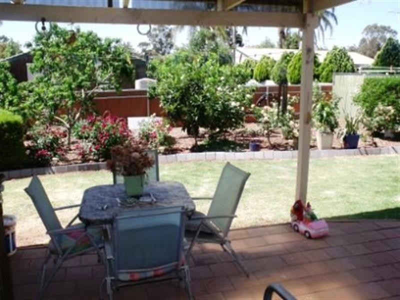 6 Tallara Crescent, Munno Para SA 5115