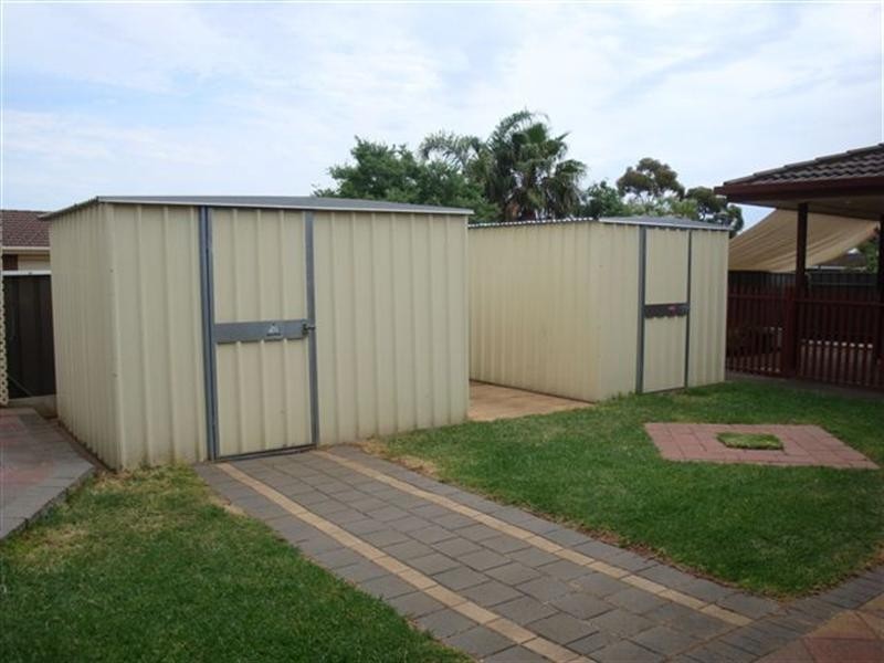 2 Rosebud Place, Blakeview SA 5114