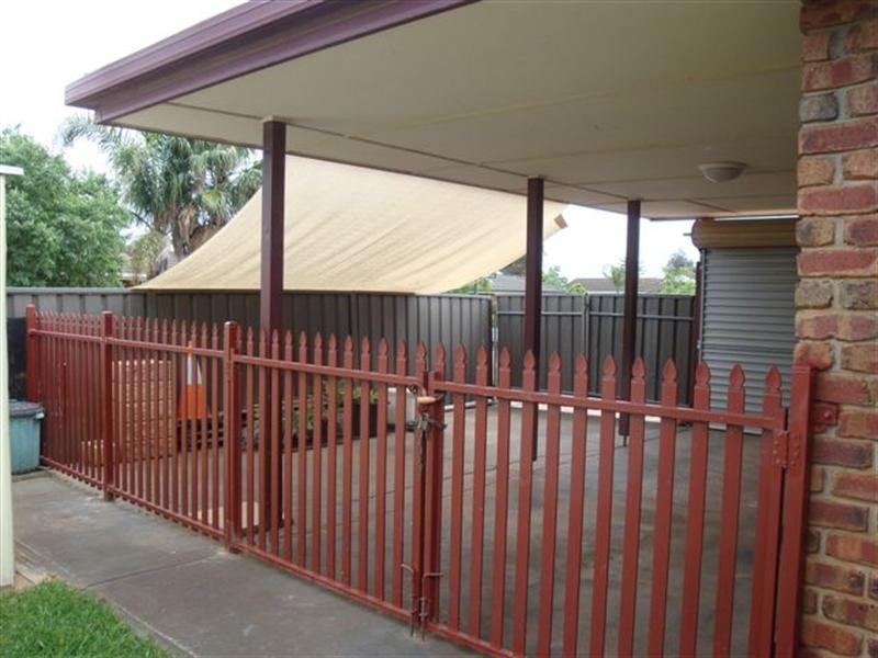 2 Rosebud Place, Blakeview SA 5114