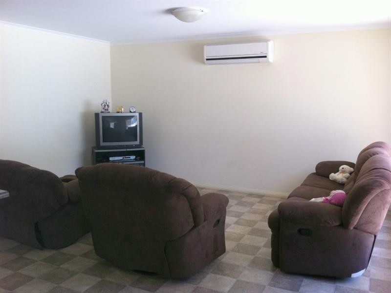 25 Grace Boulevard, Smithfield Plains SA 5114