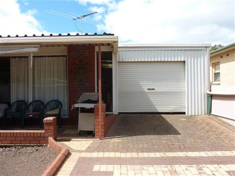 8 Hornet Crescent, Elizabeth East SA 5112