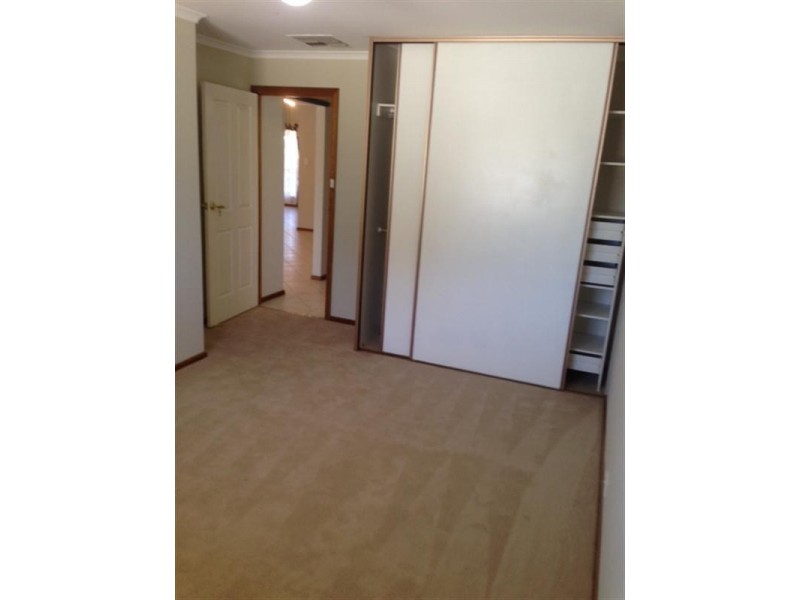 14 Higgins Road, Angle Vale SA 5117