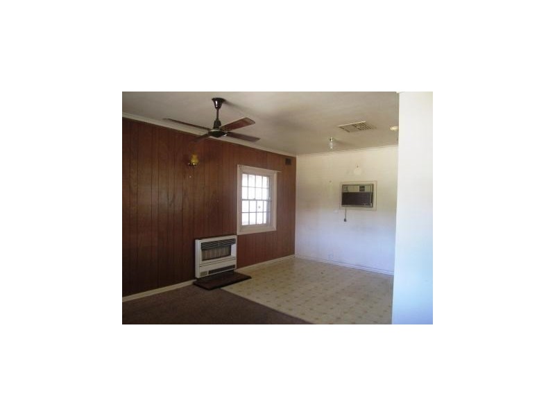 17 Winkle Street, Elizabeth Downs SA 5113